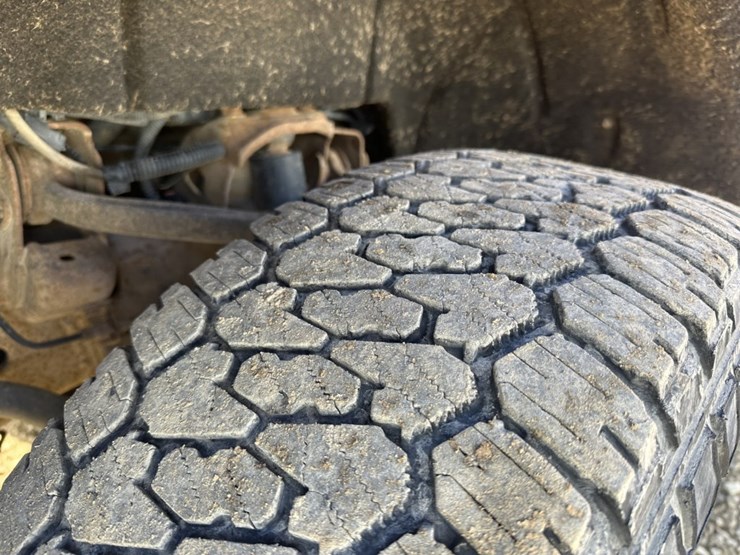 chevrolet-2500hd-image-44