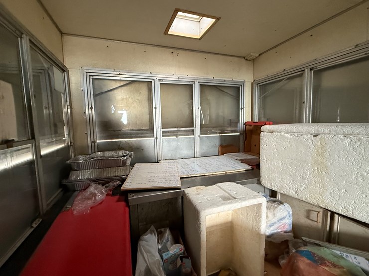 1992-cargo-wells-image-48