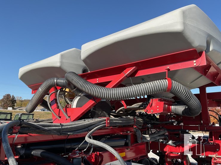 case-ih-1250-image-43