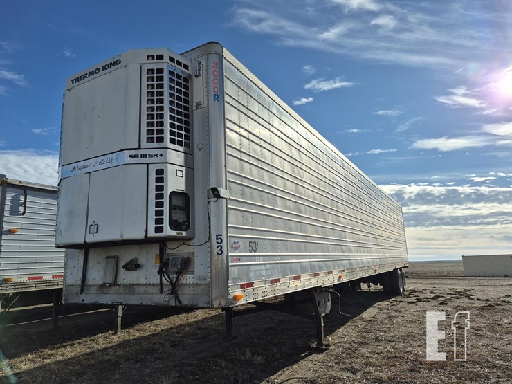 2002-utility-3000r-image-1