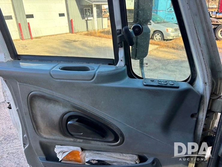 2006-international-14-image-80