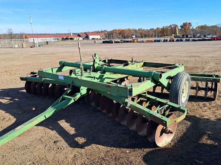 1997-oliver-250-10'-pull-type-disc-image-1