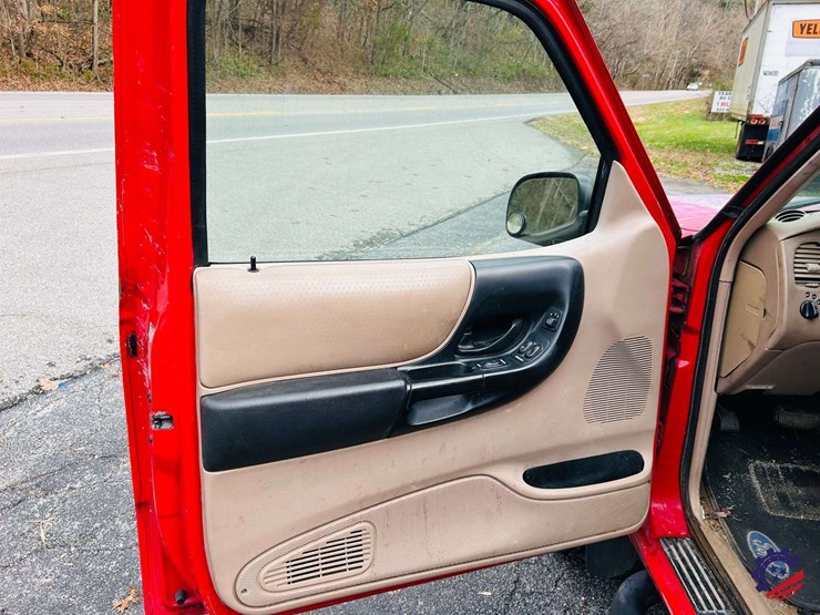 2002-ford-ranger-xlt-image-42