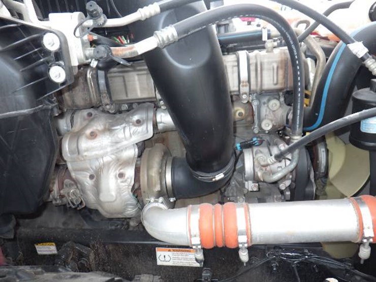 2021-freightliner-cascadia-126-image-31