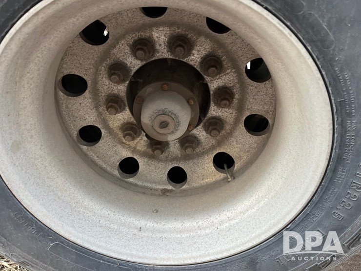 2013-timpte-super-hopper-image-12