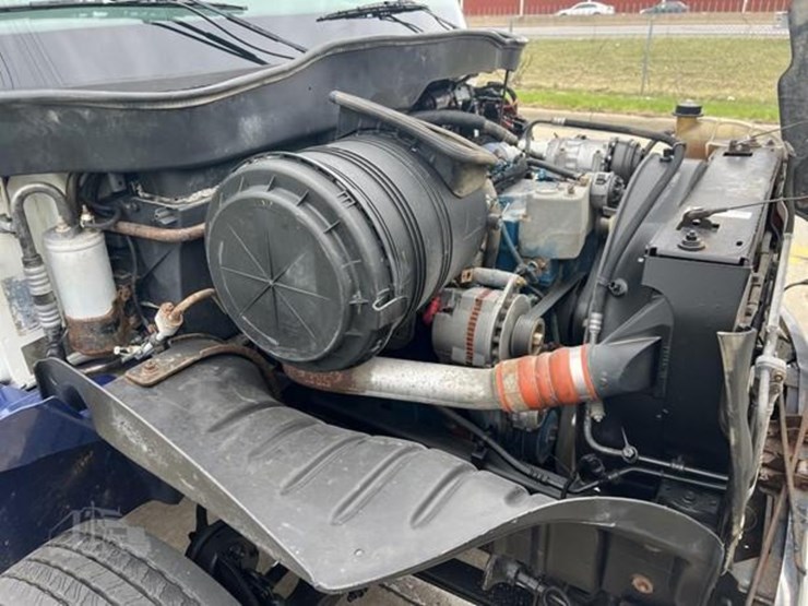 international-durastar-4300-image-16