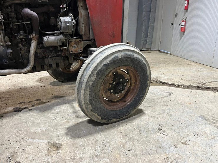 massey-ferguson-265-image-12