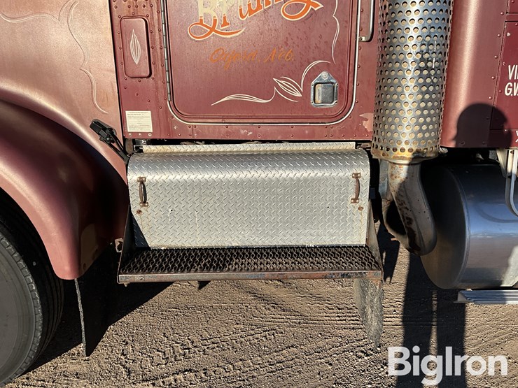 1977-kenworth-w900a-image-15