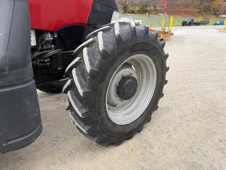2019-case-ih-farmall-130a-image-15