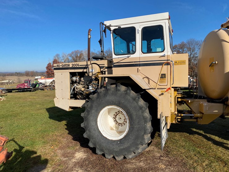 #1300-•-ag-gator-2004-injector-applicator-(colfax,-wi)-image-14