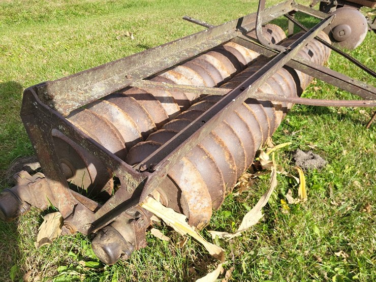 8'-double-cultipacker-image-13