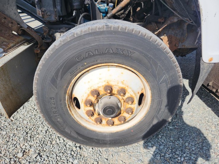 ford-ln8000-image-61