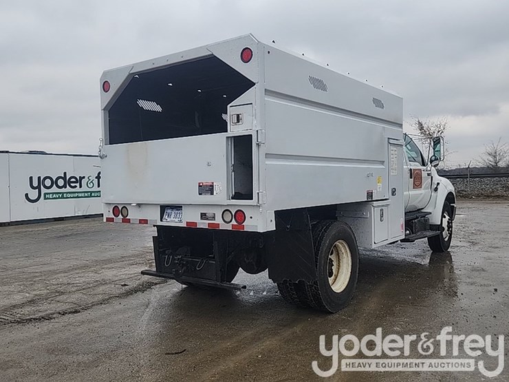 ford-f750-xl-image-6