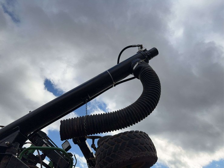 2011-john-deere-1990-image-63