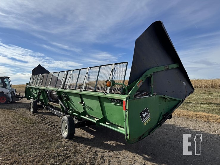 john-deere-930r-image-10