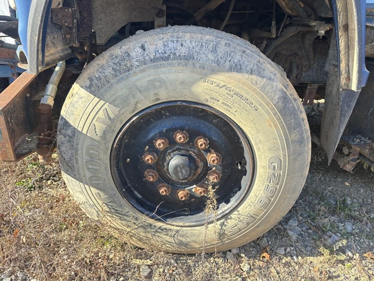 1990-ford-l9000-image-66