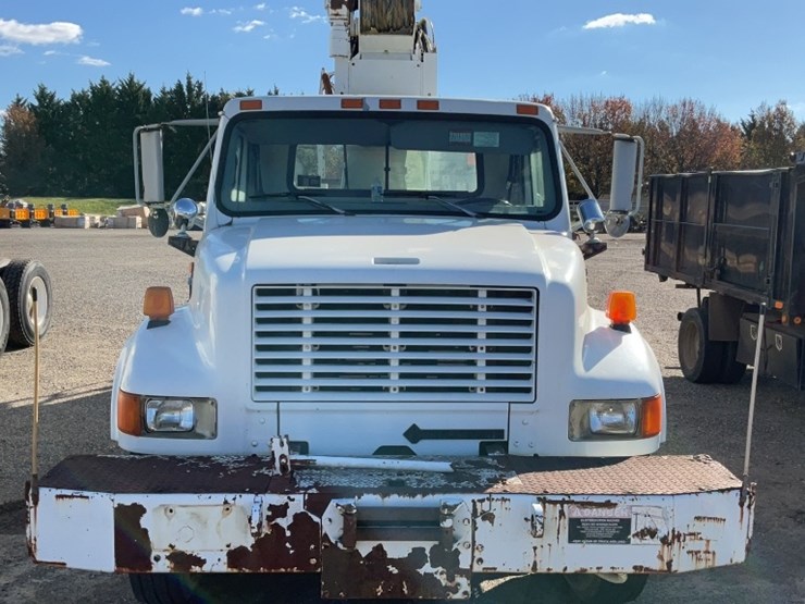 1995-international-4700-image-2