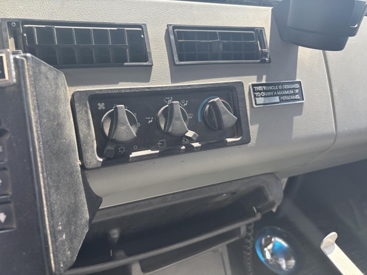 freightliner-fl80-image-65