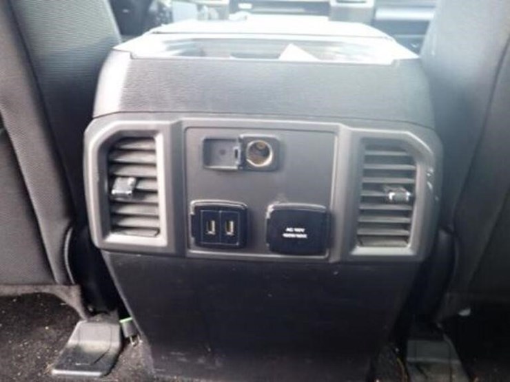 ford-f150-xlt-image-34