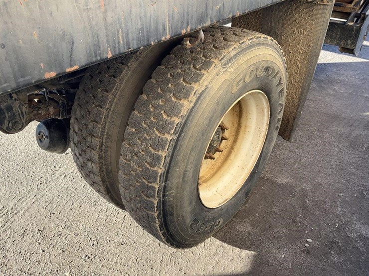 2007-caterpillar-c7-image-14