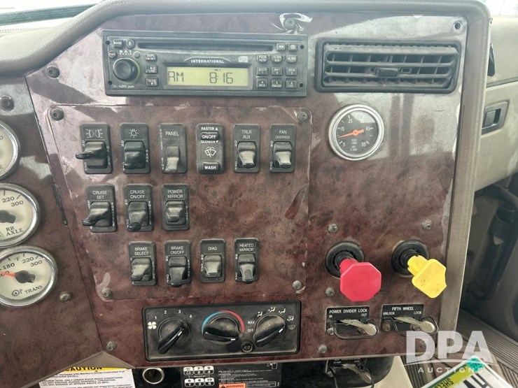 international-9900i-image-50