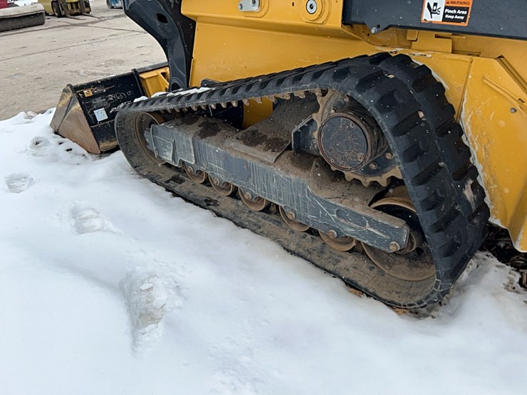 2023-deere-333g-image-19