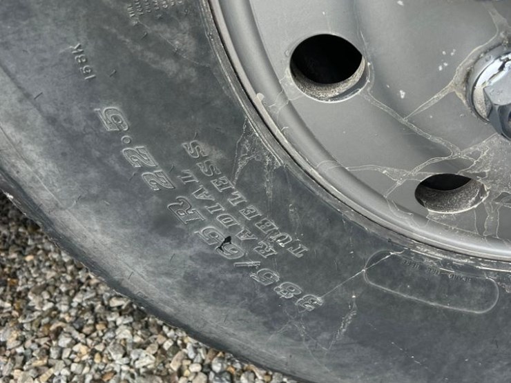 2006-international-9400-eagle-image-32