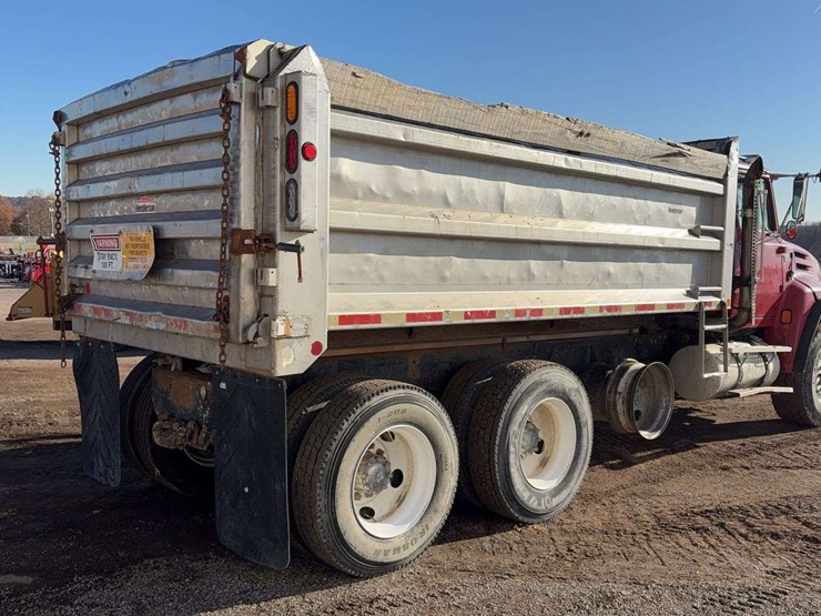 1995-ford-ltl9000-image-3