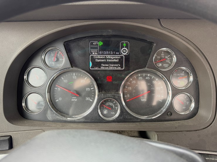 kenworth-t680-image-12