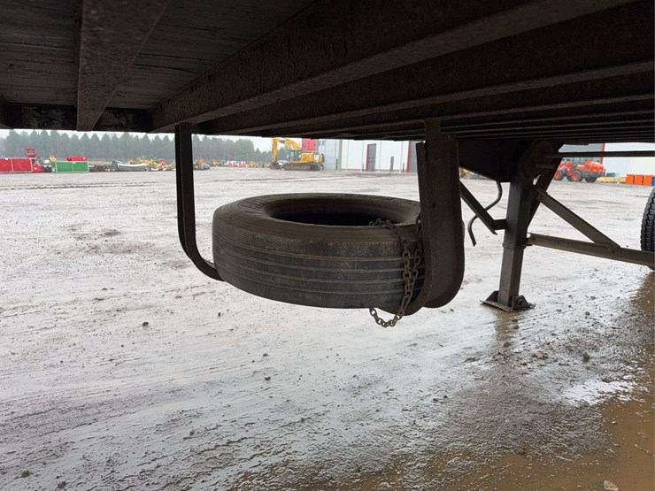 2005-strick-trailer-image-17