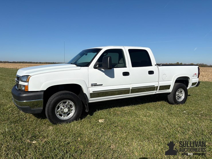 chevrolet-silverado-2500-image-1