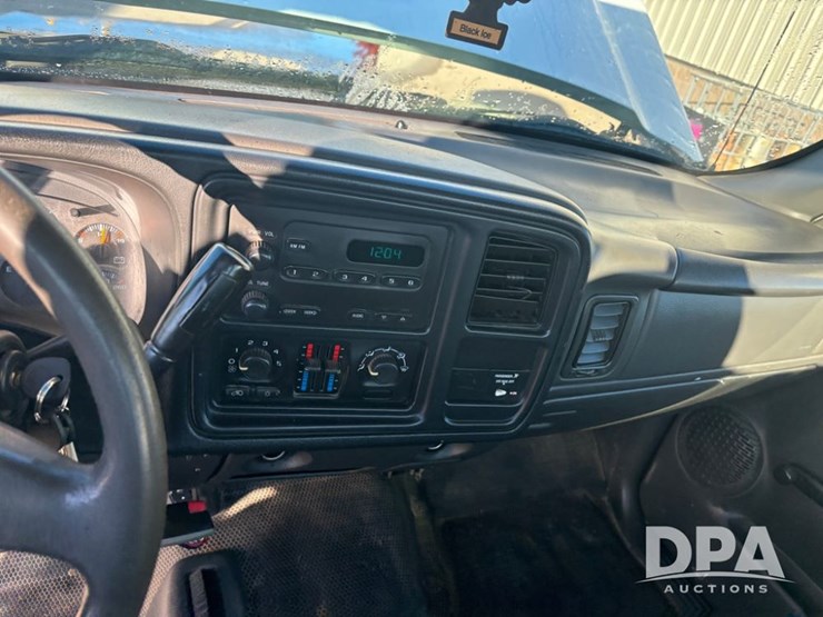 chevrolet-2500hd-image-48