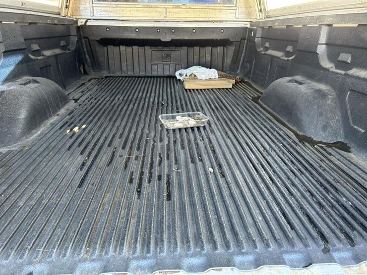 2015-chevrolet-silverado-2500hd-image-79