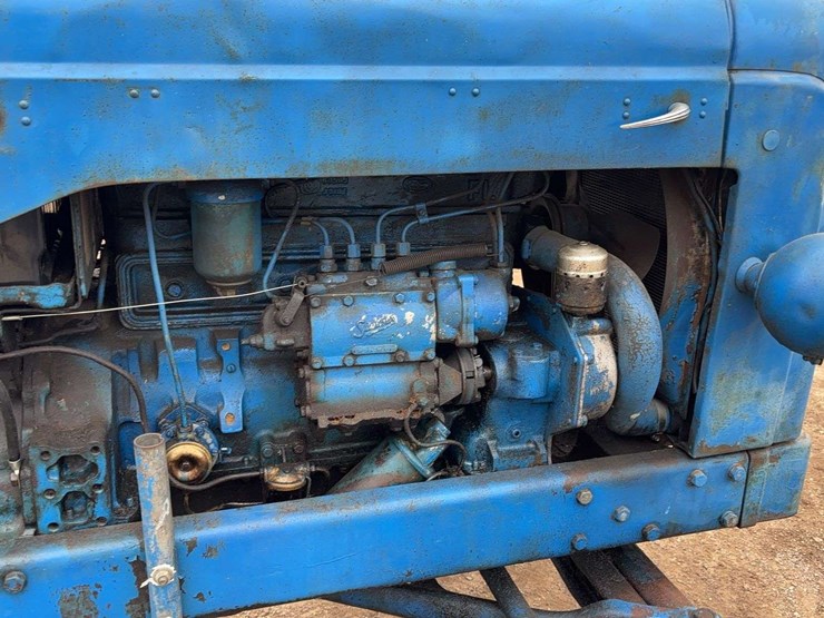 ford-tractor-image-29