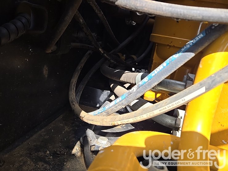 2023-sany-sy225-image-44