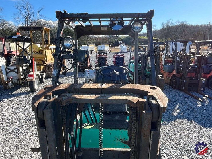 mitsubishi-fgc25k-image-16