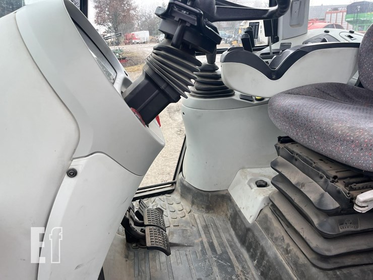 massey-ferguson-6475-image-31