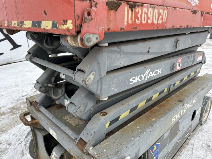 skyjack-sjiii3219-image-10