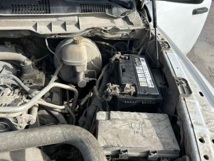 2016-dodge-1500-image-16