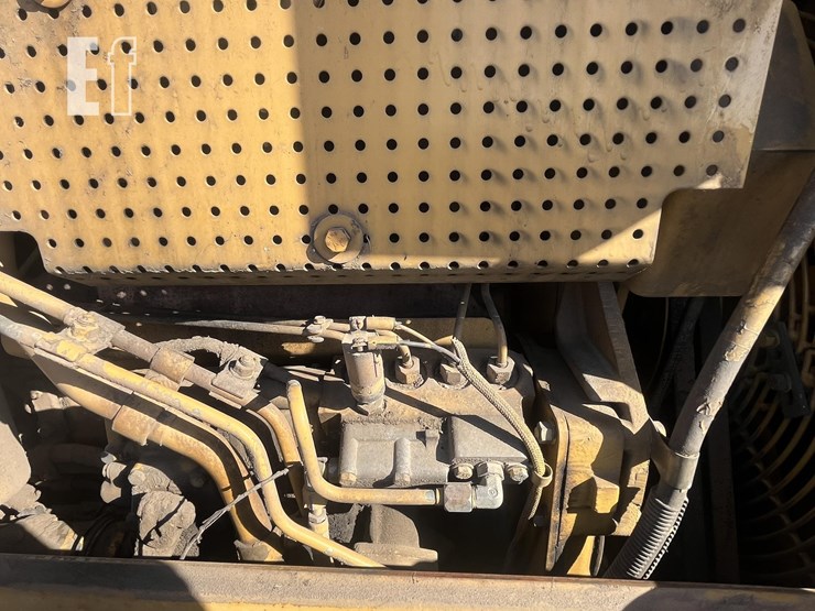 caterpillar-d6h-xl-image-58