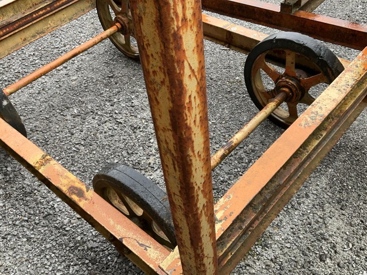 #568-•-lumber-carts-image-8