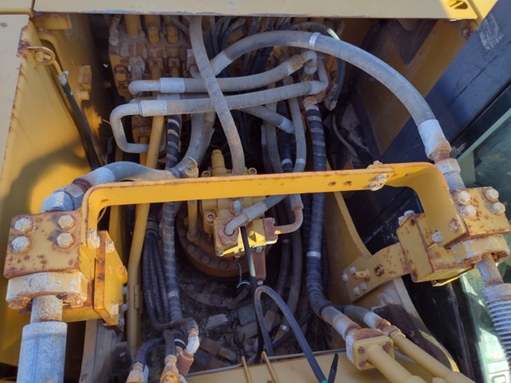 caterpillar-320dl-image-44