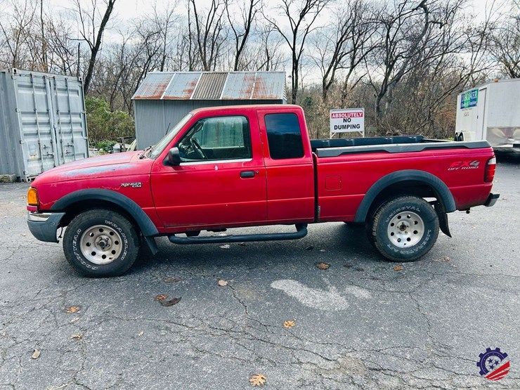 2002-ford-ranger-xlt-image-2
