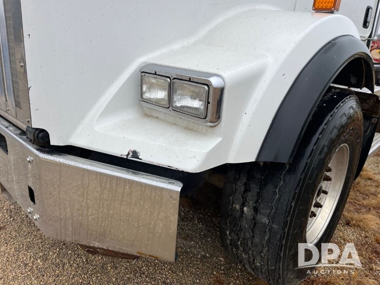 kenworth-t800-image-17