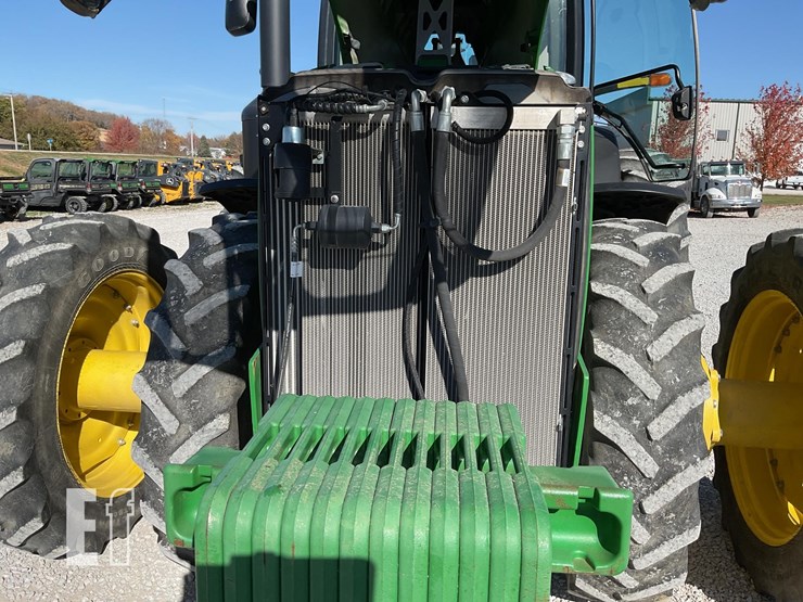 john-deere-8335r-image-55