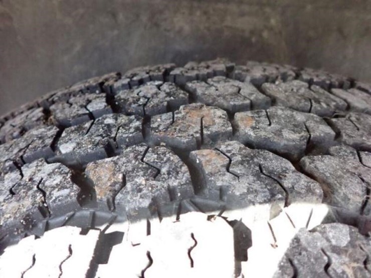 2013-dodge-ram-1500-image-45