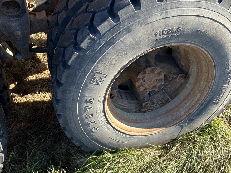 1986-international-f2375-image-15