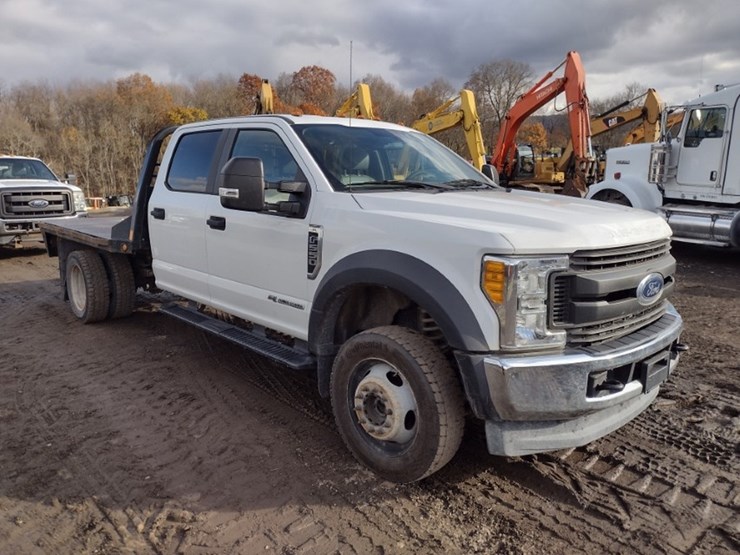 ford-f550-image-25
