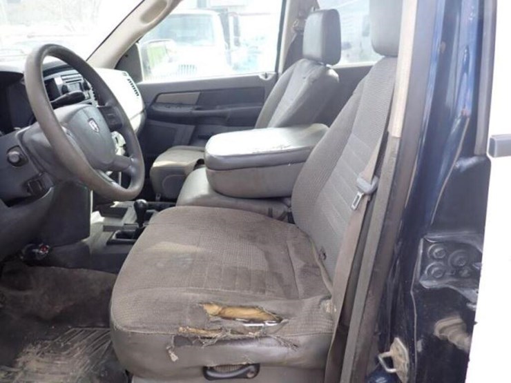 dodge-ram-3500-image-18