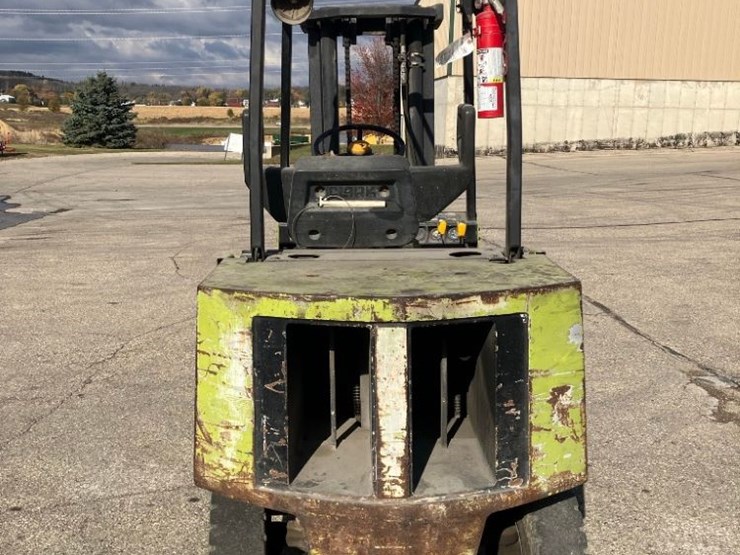 1993-clark-gpx30-forklift-(np6209,-unit-3012)-image-5